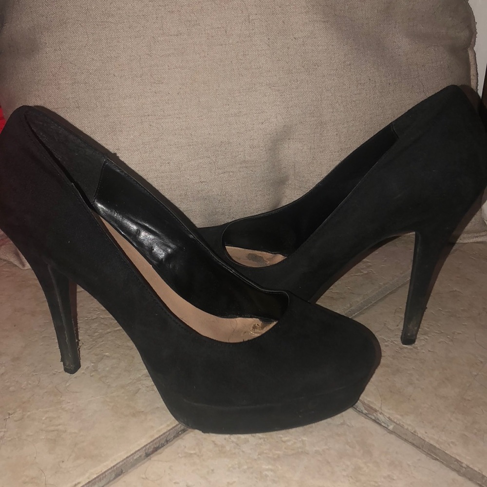 Black suede high heels! Lauren Conrad size 10